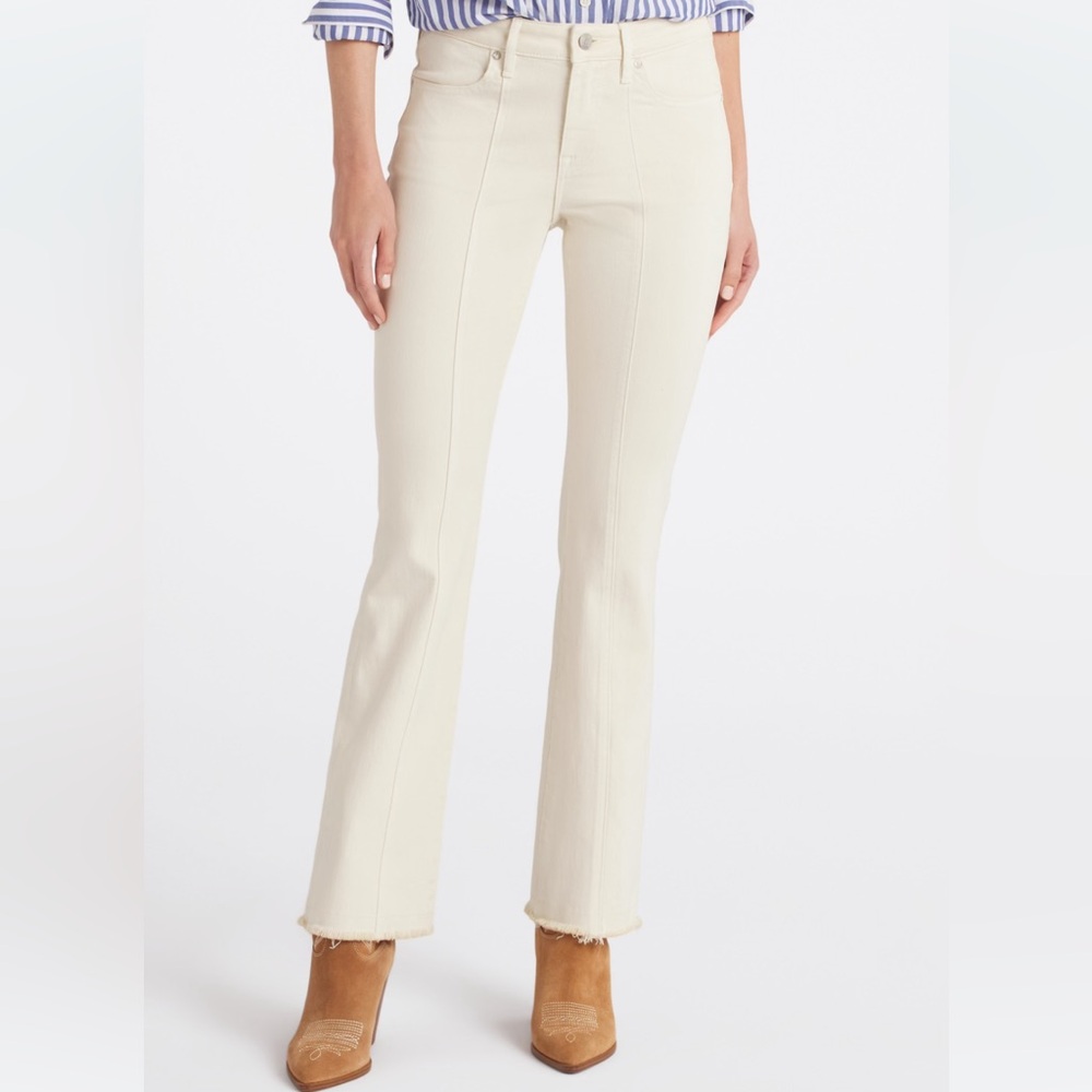 Vigoss Women's Off-White Flare Jeans